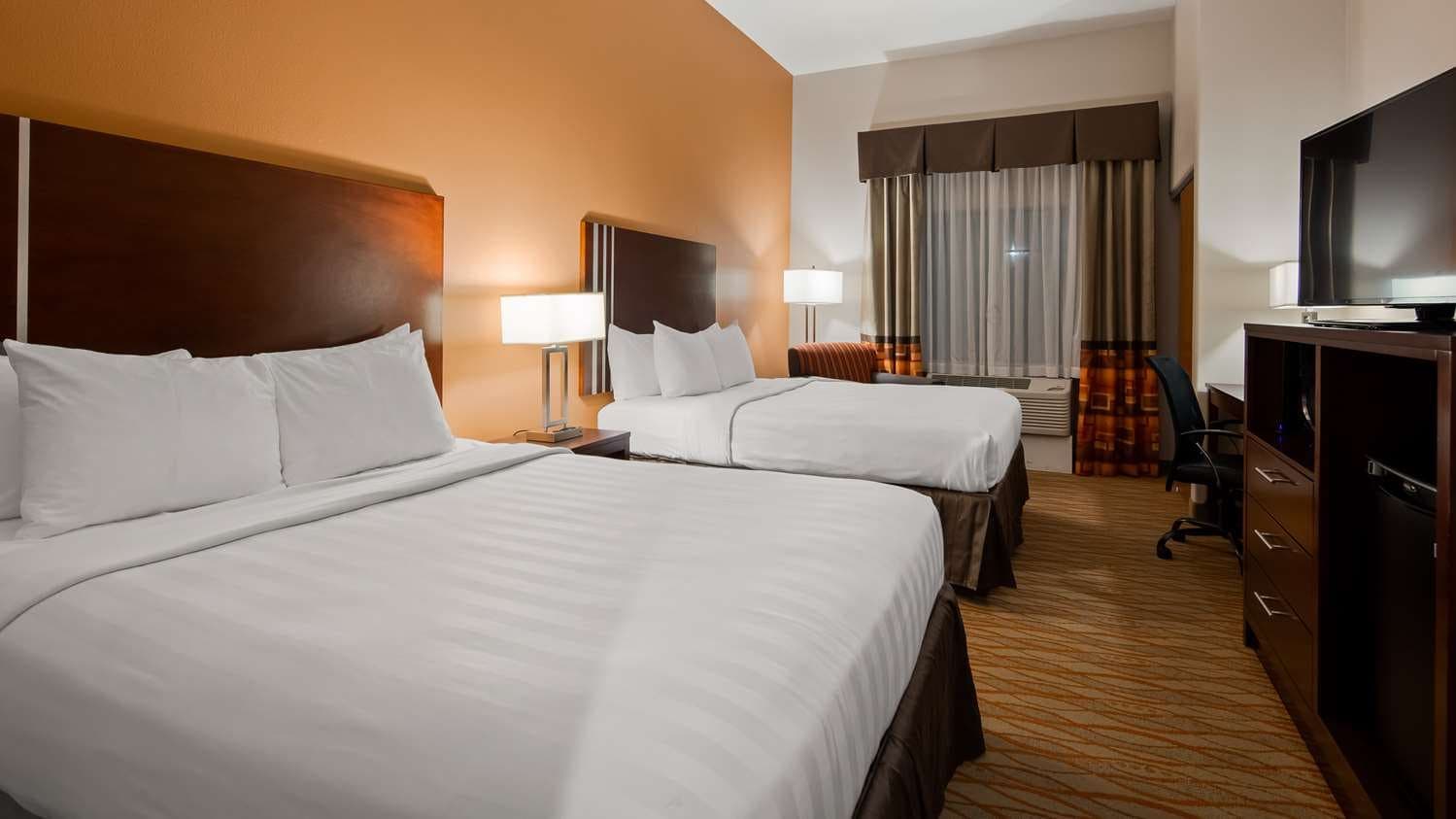 Best Western Plus Spring Inn & Suites 2