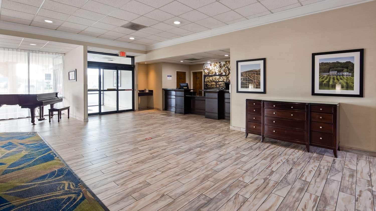 Best Western Leesburg Hotel & Conference Center 5
