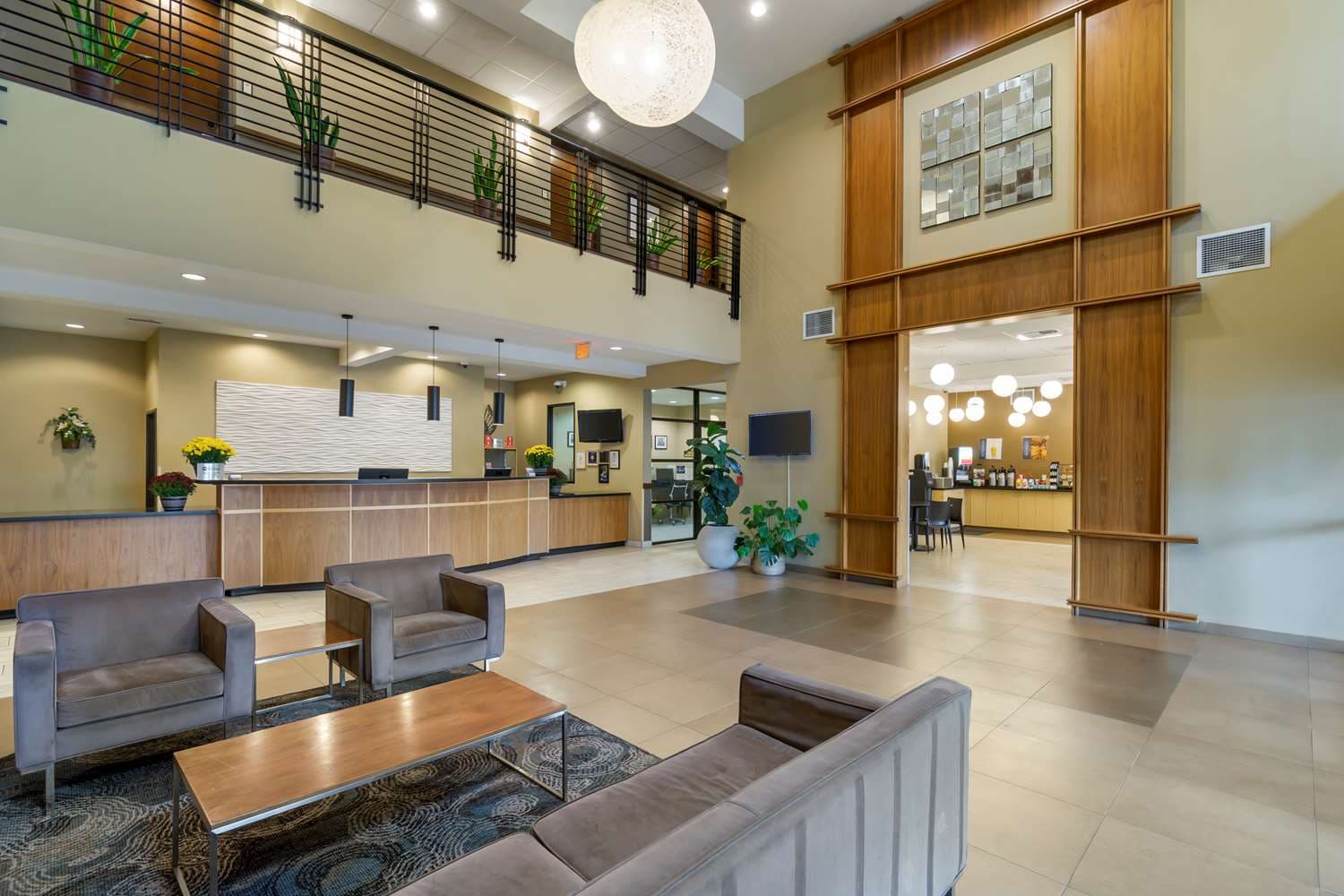 Best Western Plus Lacey Inn & Suites 4