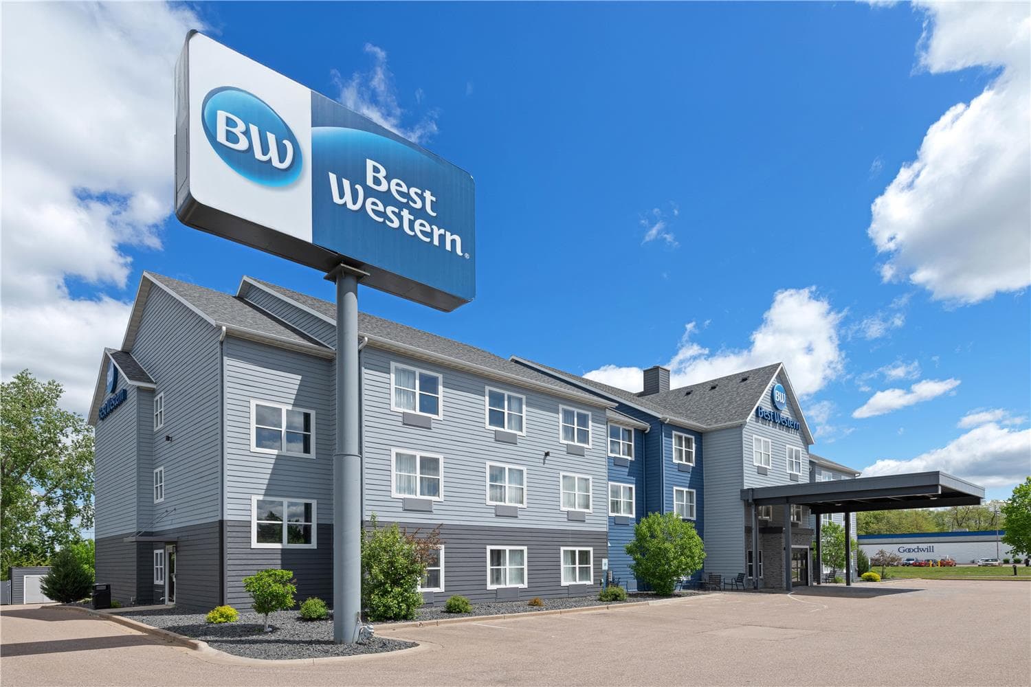 Best Western Eau Claire South 5