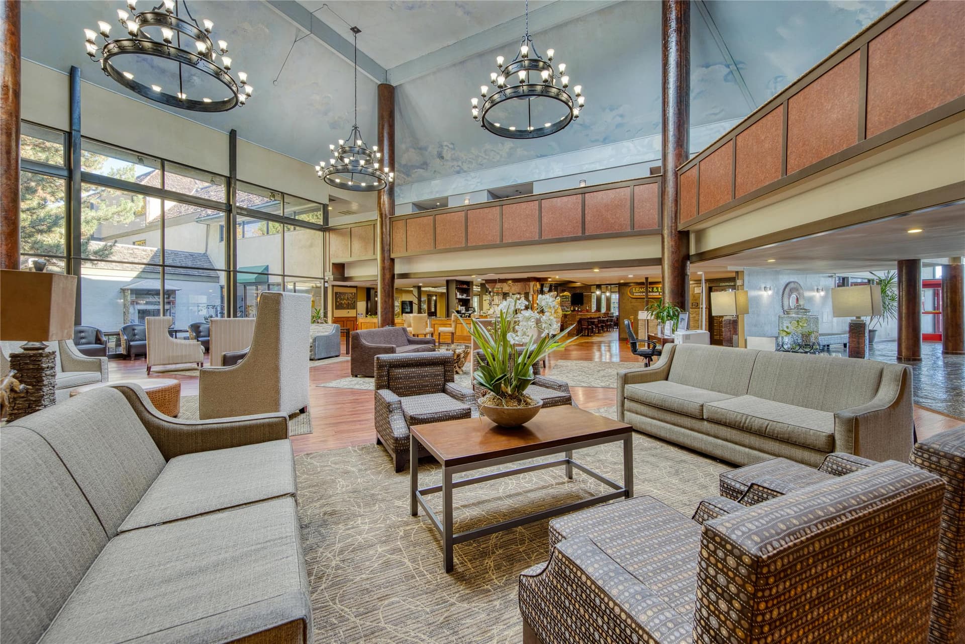 SureStay Plus Hotel by Best Western Reno Airport 4