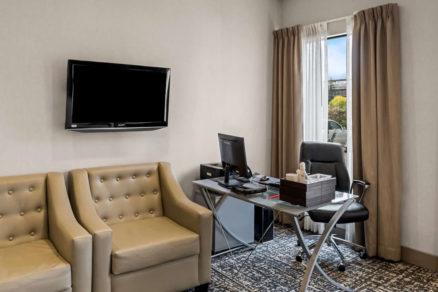 SureStay Hotel by Best Western SeaTac Airport North 3