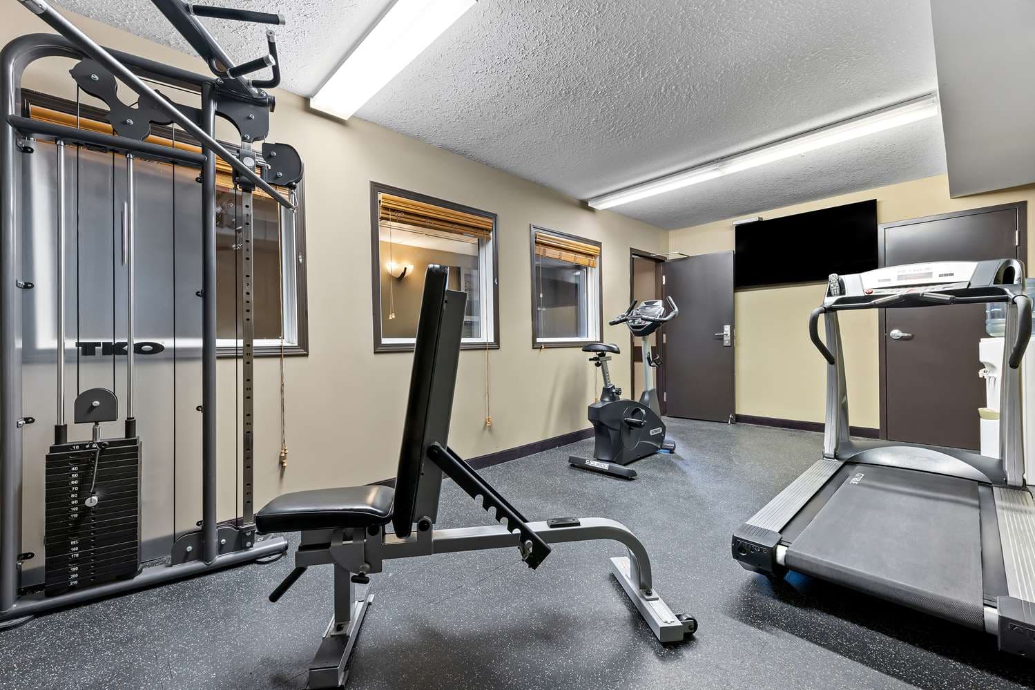 Best Western Of Olds 5