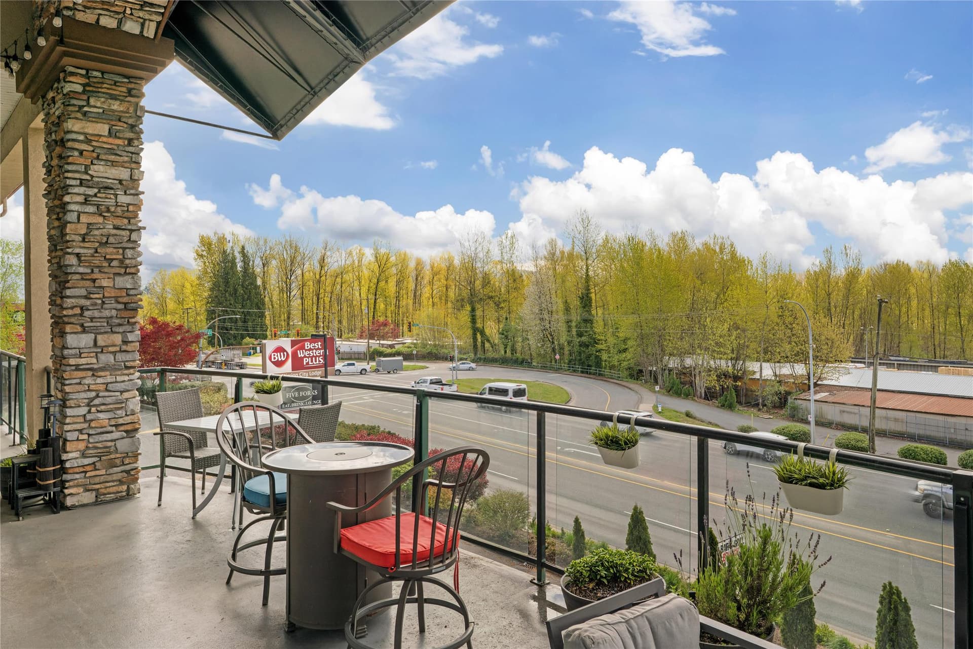 Best Western Plus Mission City Lodge 5