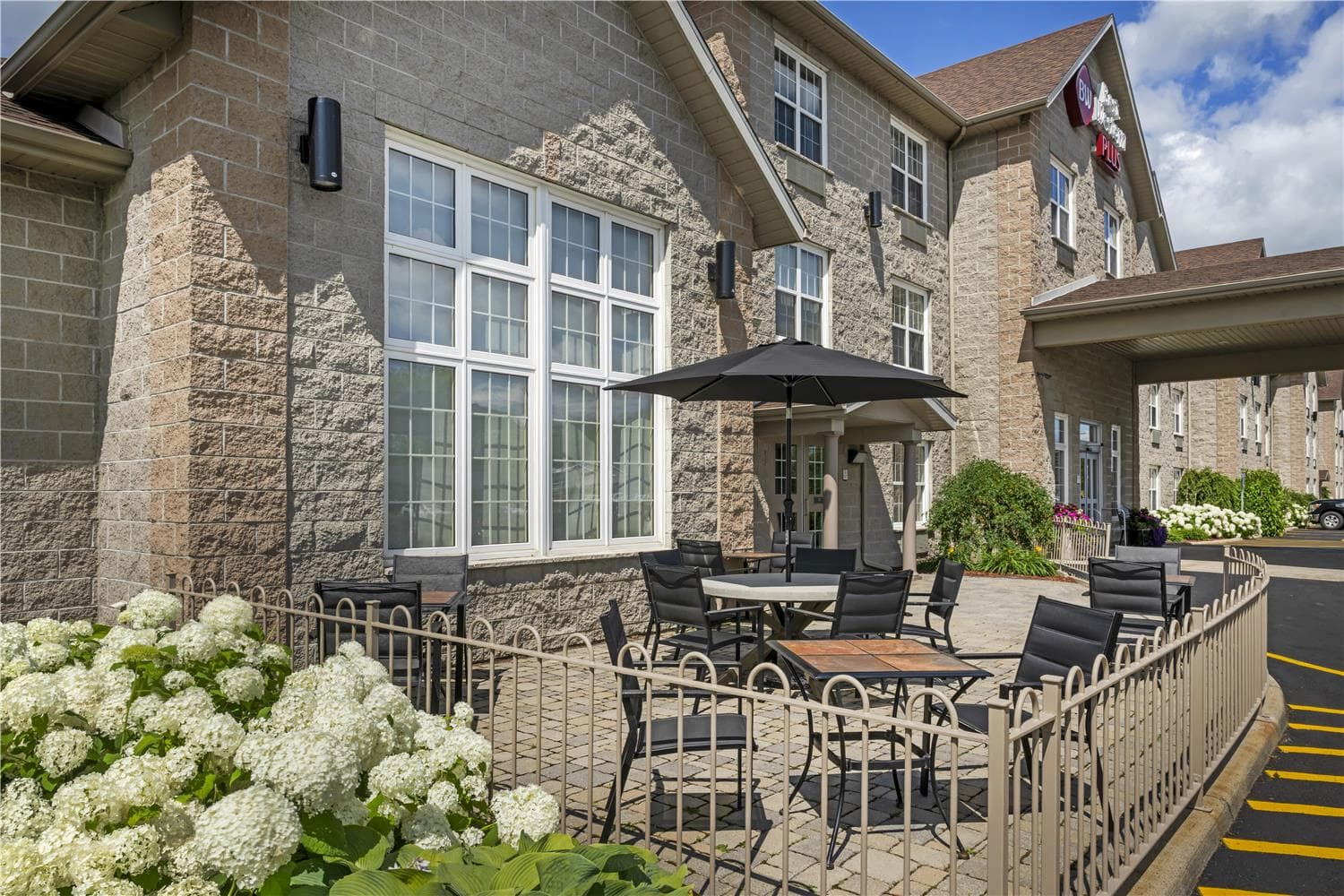 Best Western Plus Woodstock Hotel & Conference Centre 2
