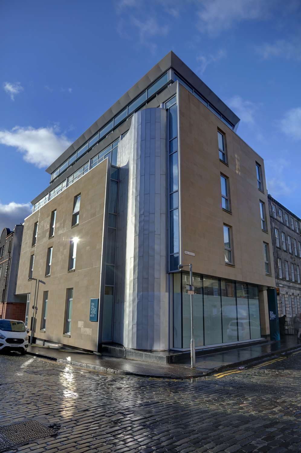 Ten Hill Place 3